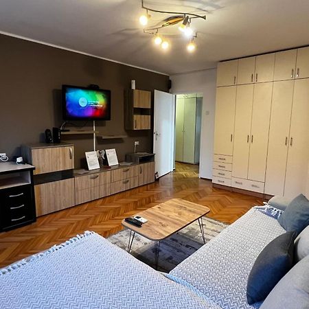 Ferienwohnung Stan Ideja Novi Sad Exterior foto